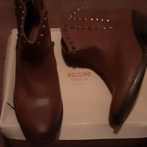 Mossimo Boots